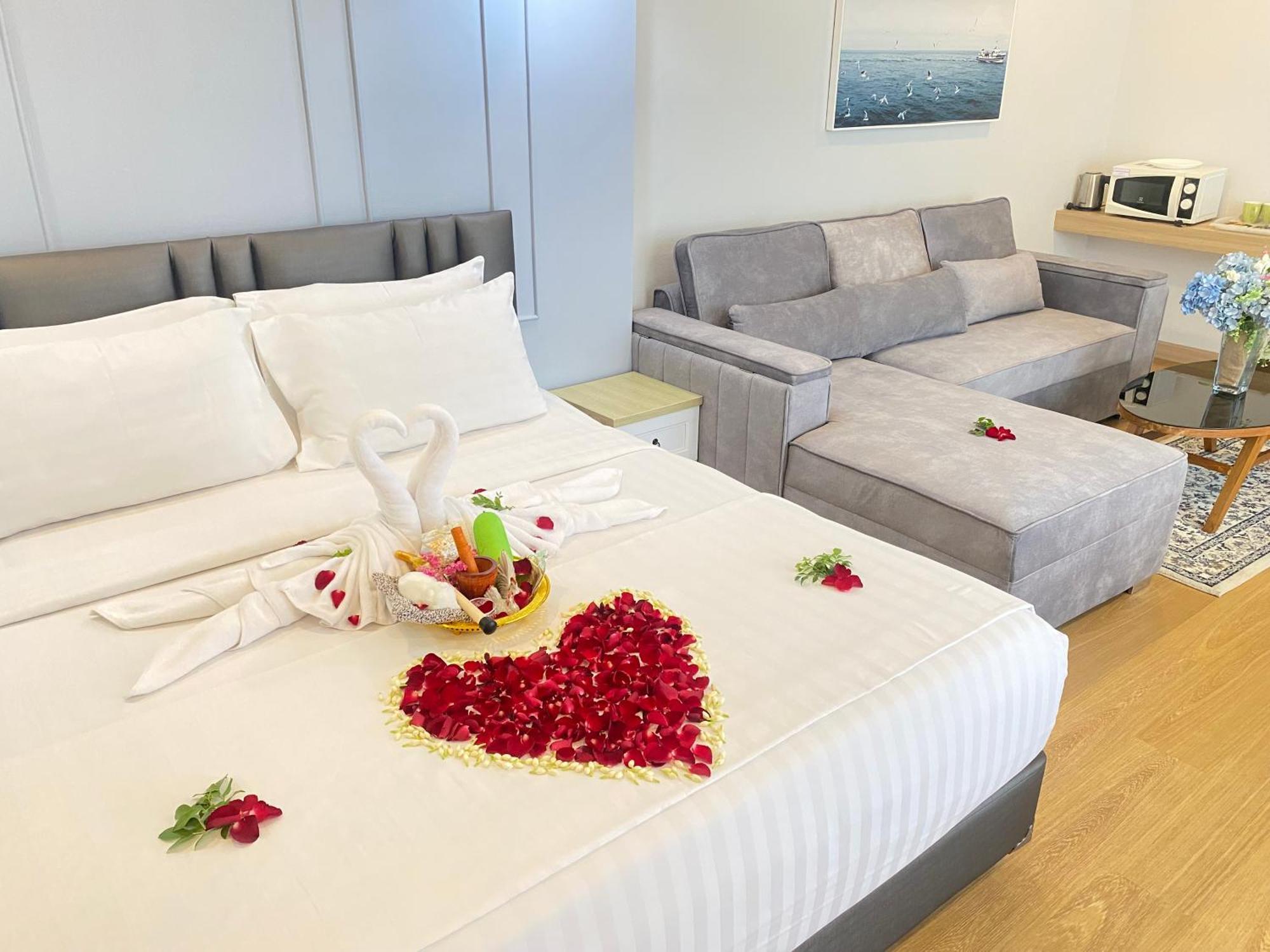 קמפהאנג פט La Riva Boutique Hotel מראה חיצוני תמונה