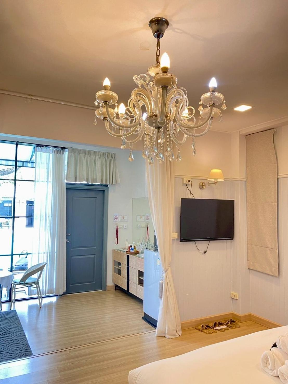 קמפהאנג פט La Riva Boutique Hotel מראה חיצוני תמונה