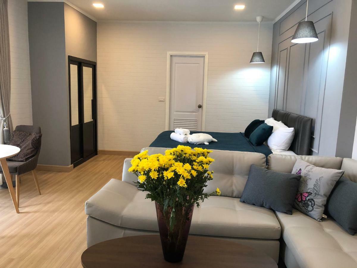 קמפהאנג פט La Riva Boutique Hotel מראה חיצוני תמונה